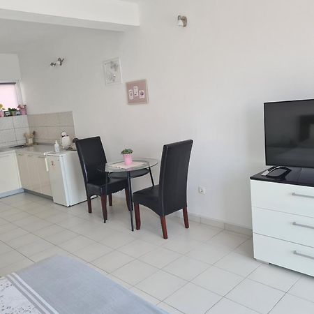 Apartmani Doris Gradac  Szoba fotó