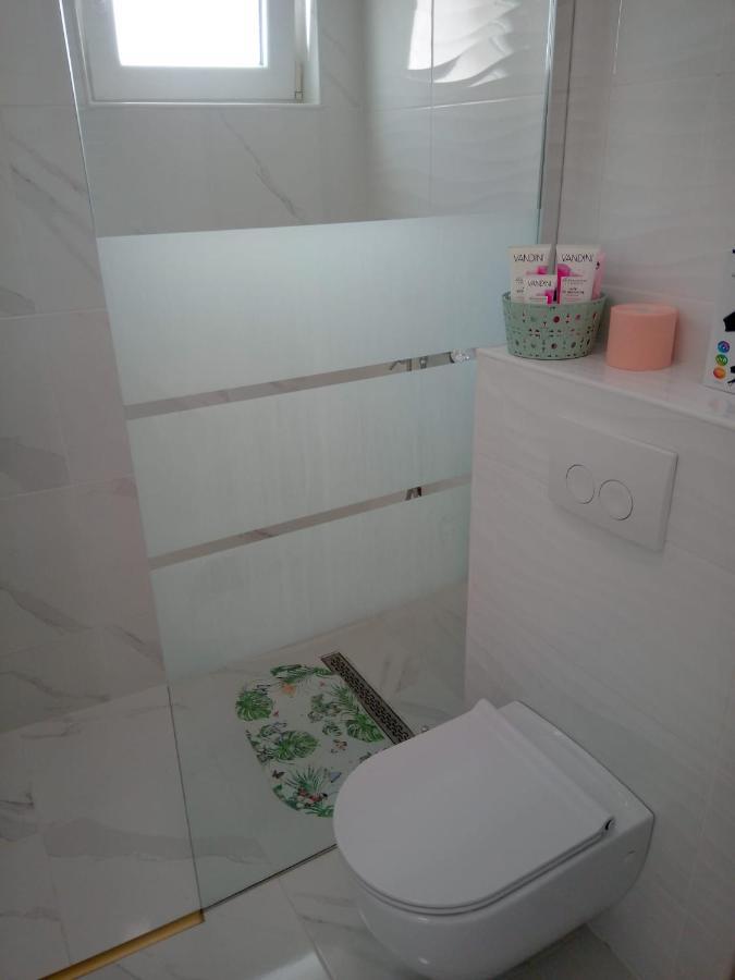 Apartmani Doris Gradac  Kültér fotó